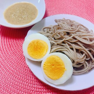 ゆで卵♪蕎麦（めんつゆごまドレつゆ）✧˖°